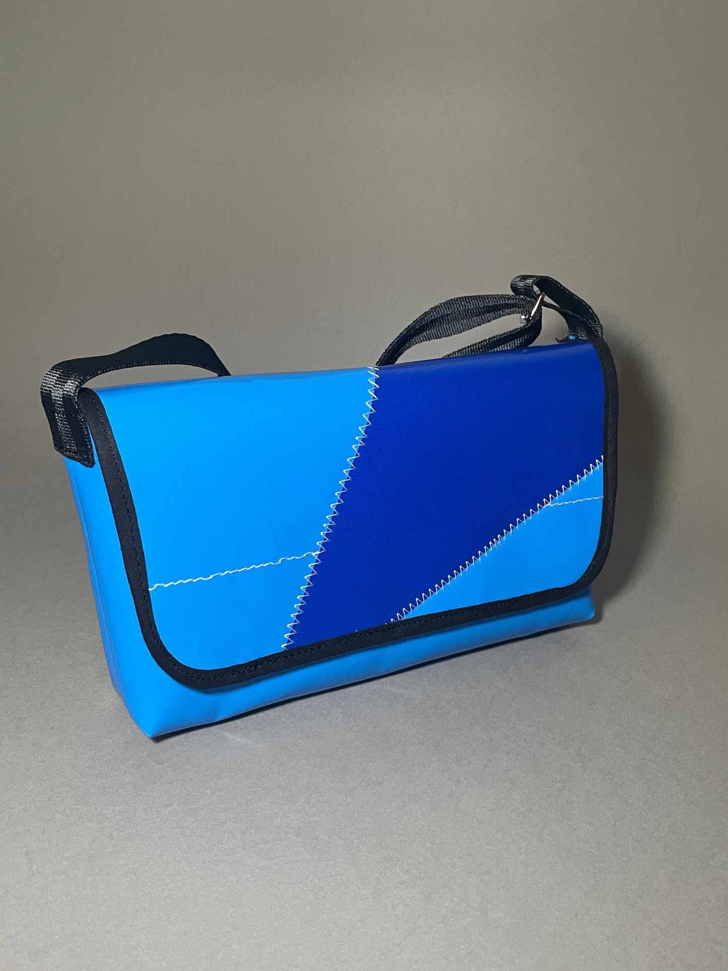 Messenger Bag 19_dl