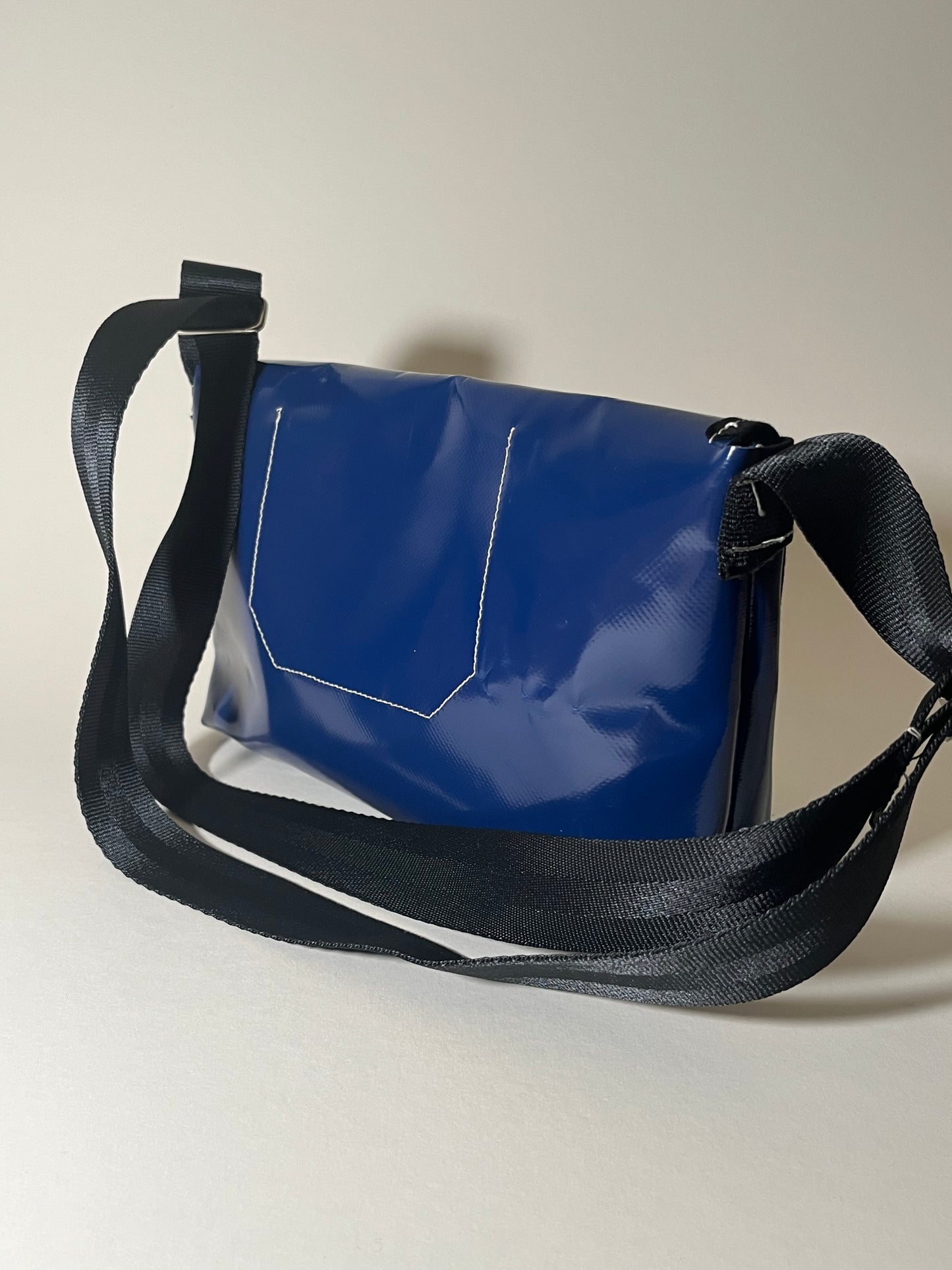 Messenger Bag 19_dl