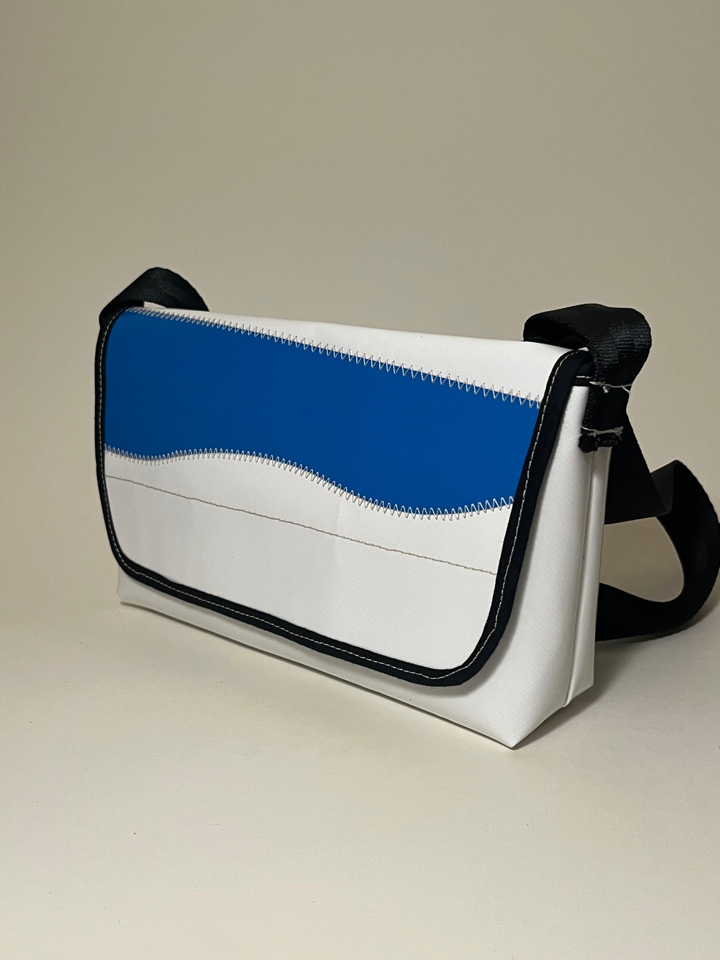 Messenger Bag 19_dl