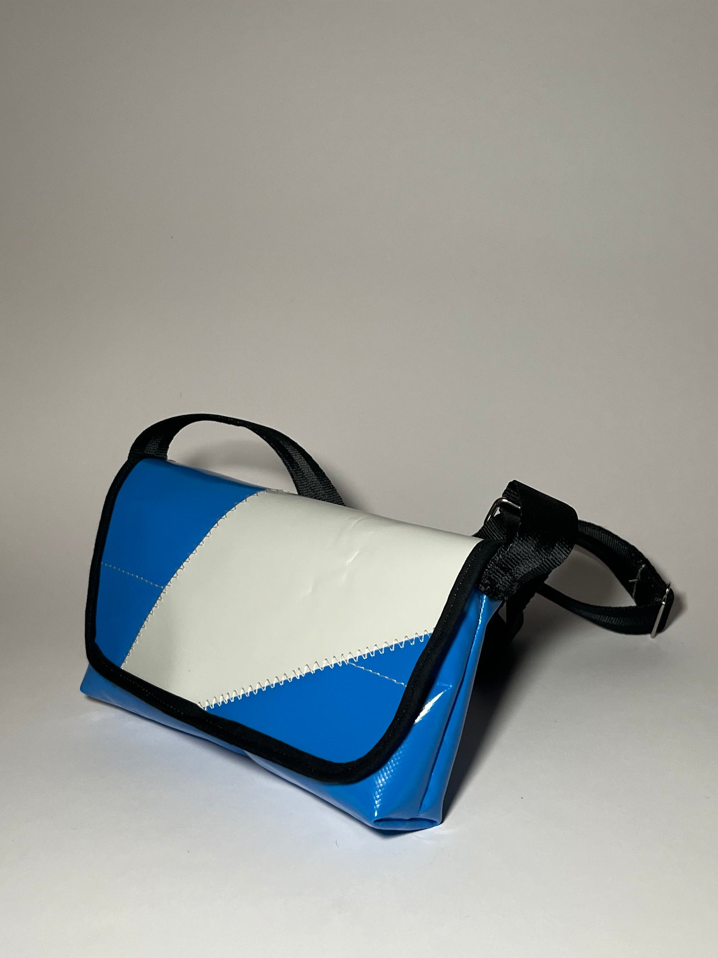 Messenger Bag 12_dl