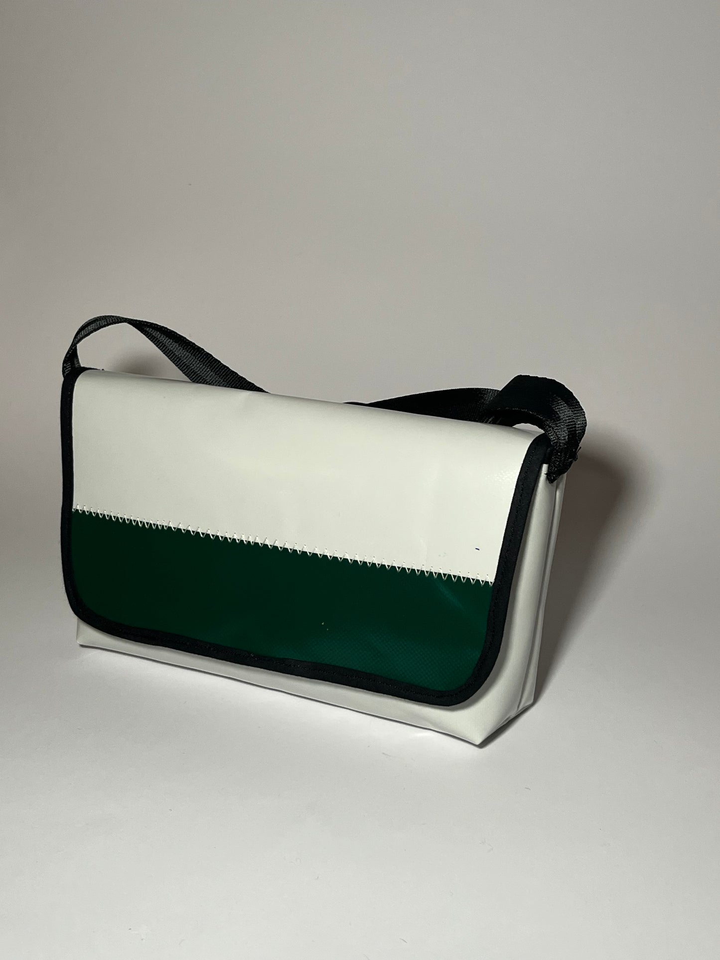Messenger Bag 19_dl