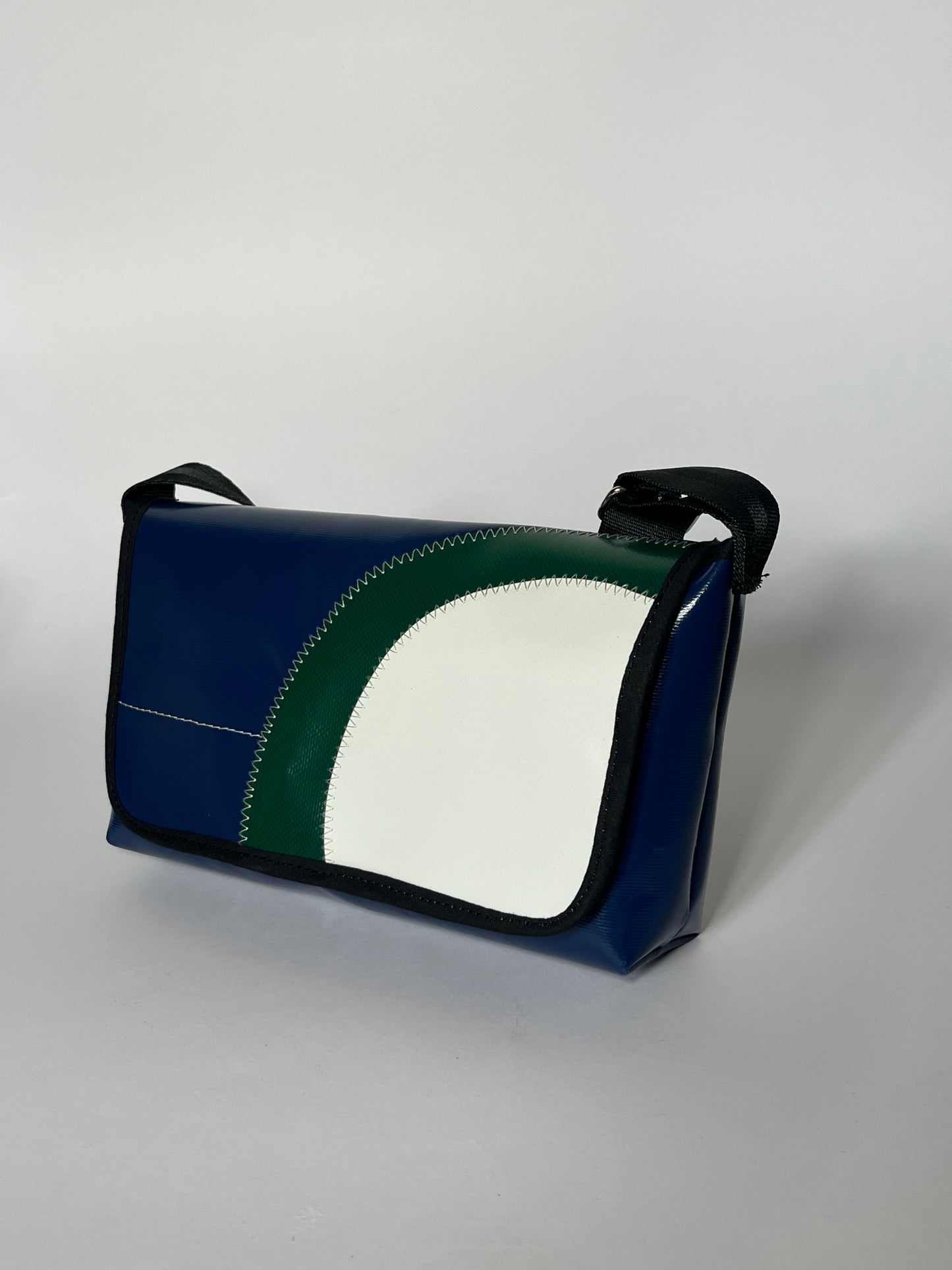 Messenger Bag 19_dl