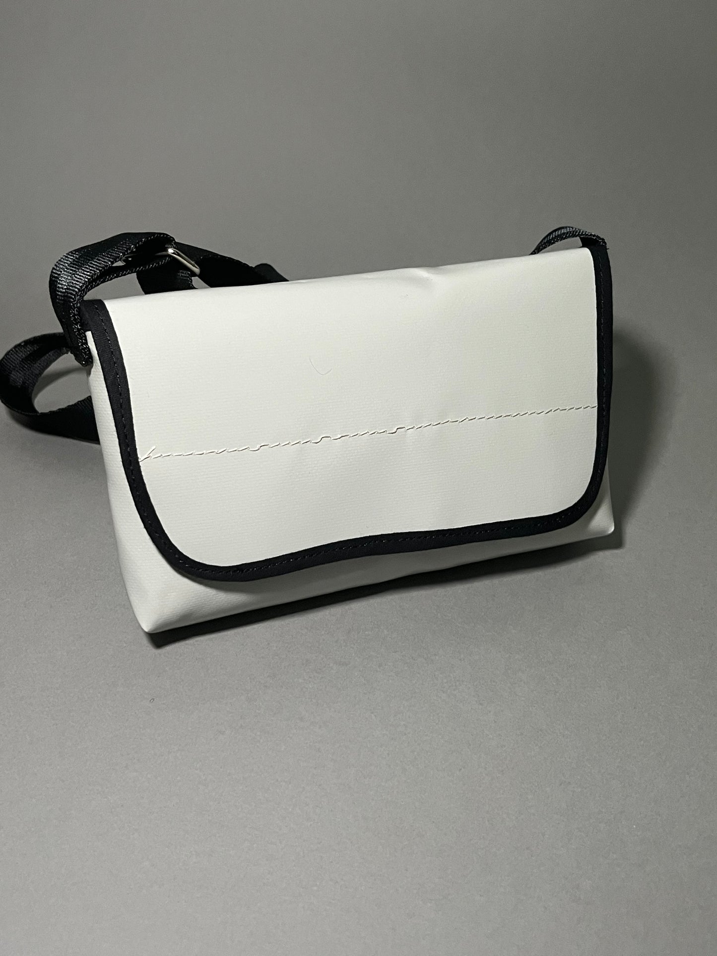 Messenger Bag 12_dl