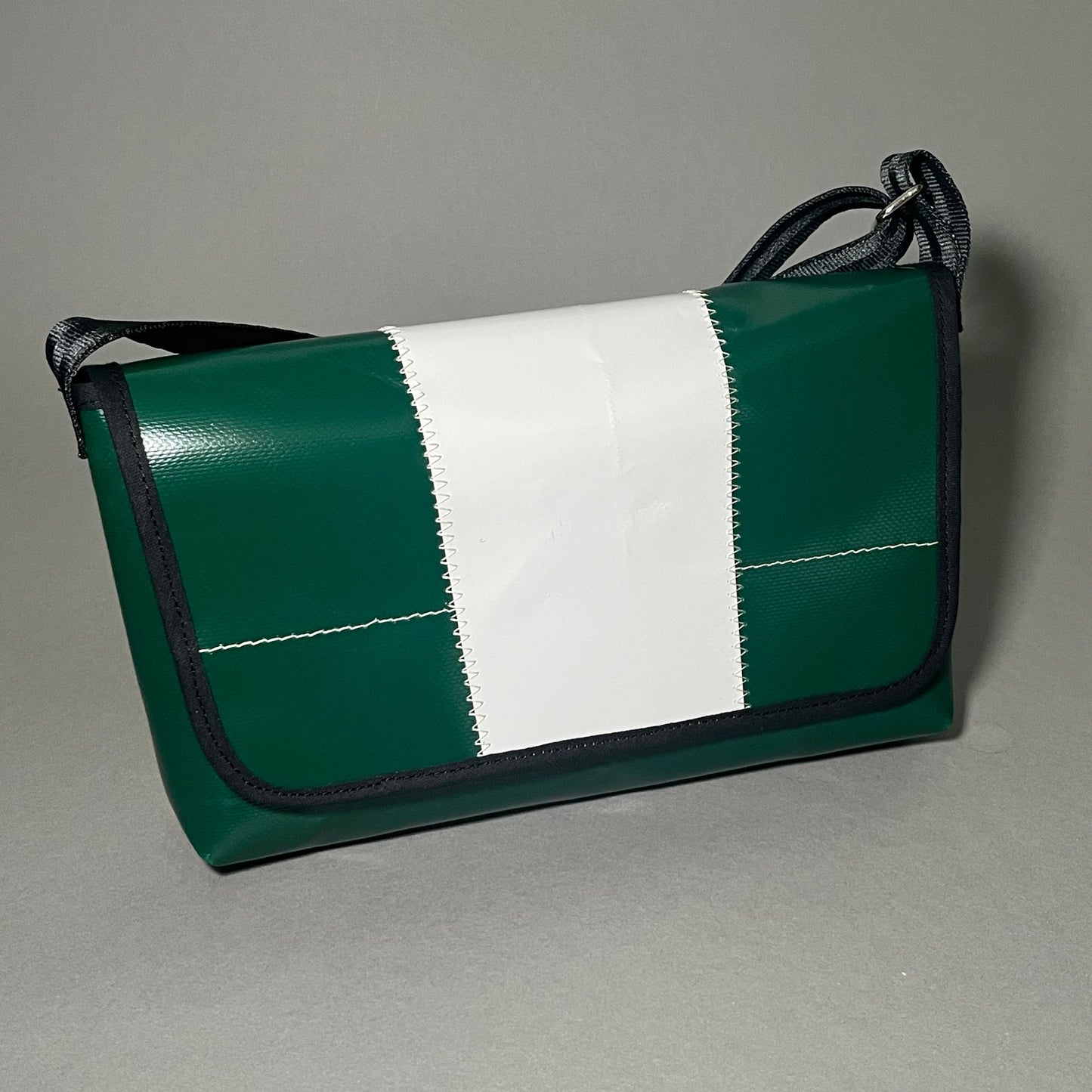 Messenger Bag 19_dl