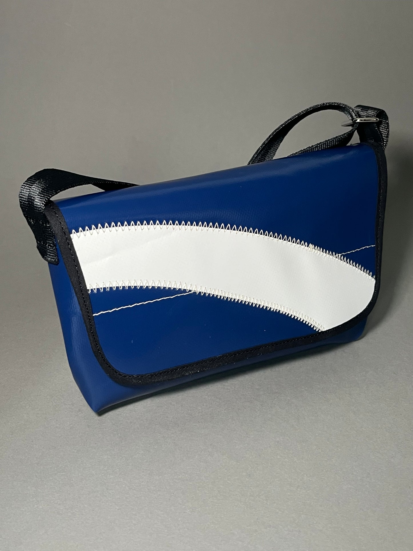 Messenger Bag 12_dl